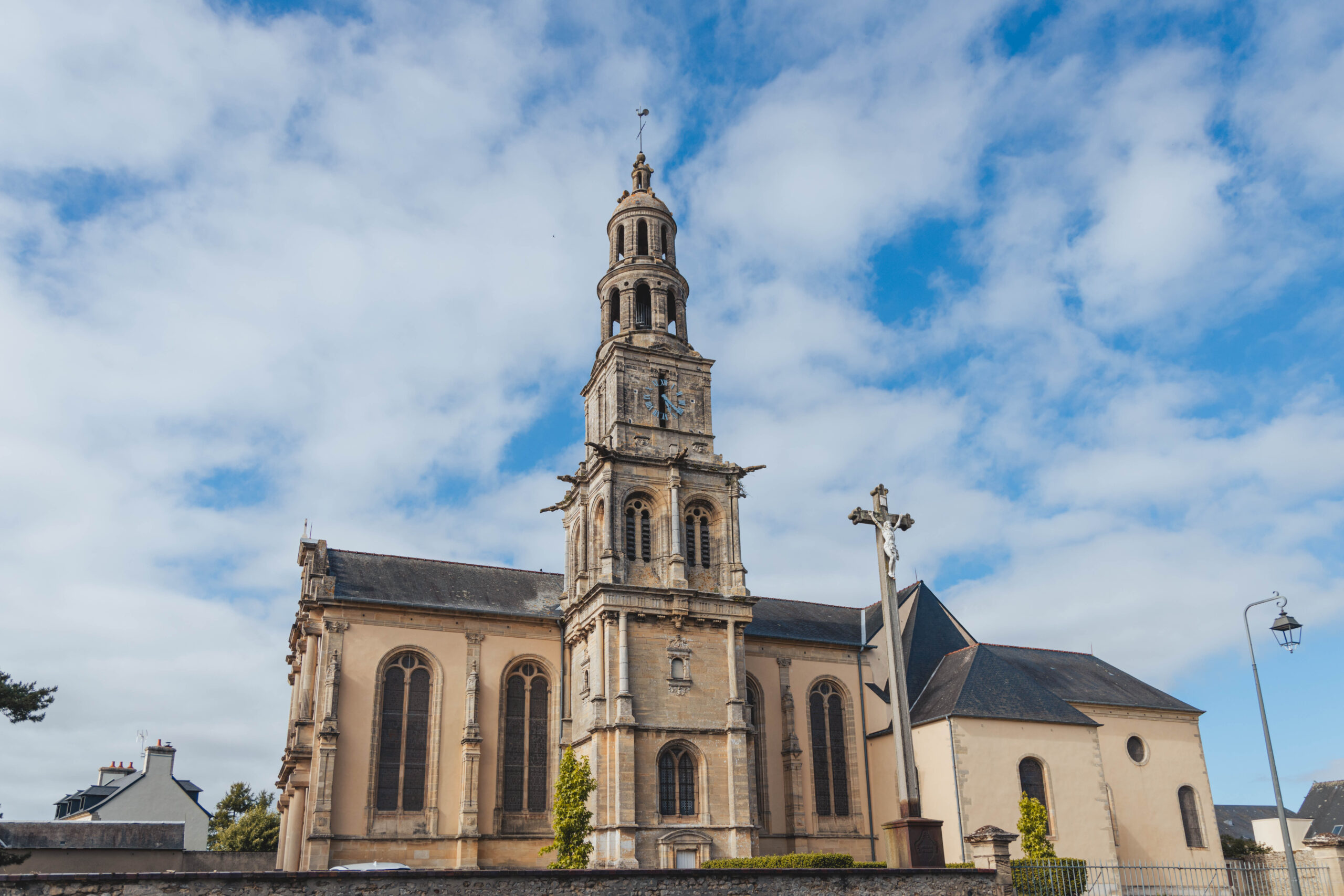 Camille Francois Photographie_Domaine de la Cour des Lys_Mariage de Julie et Thomas_Article mariage_1