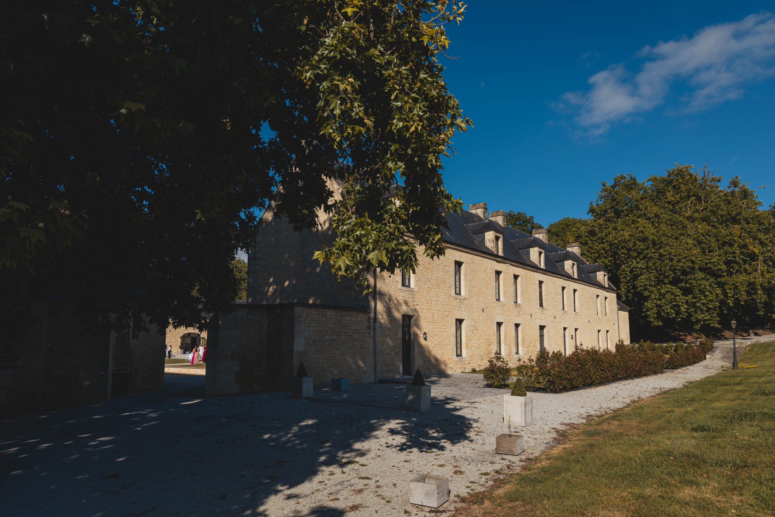 Camille Francois Photographie_Domaine de la Cour des Lys_Mariage de Julie et Thomas_Article mariage_9